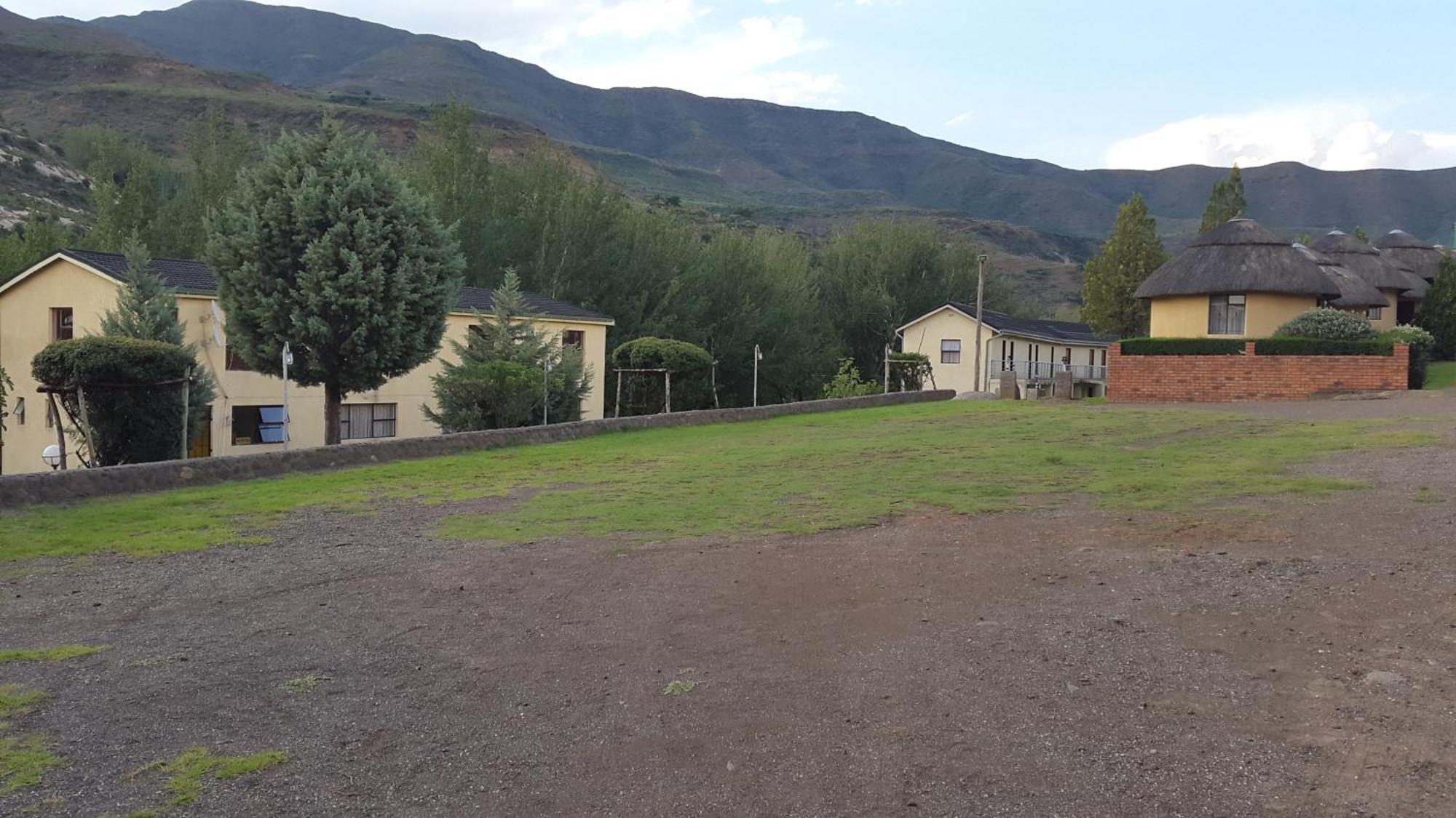 Maluti Stay Lodge Ramabanta ภายนอก รูปภาพ
