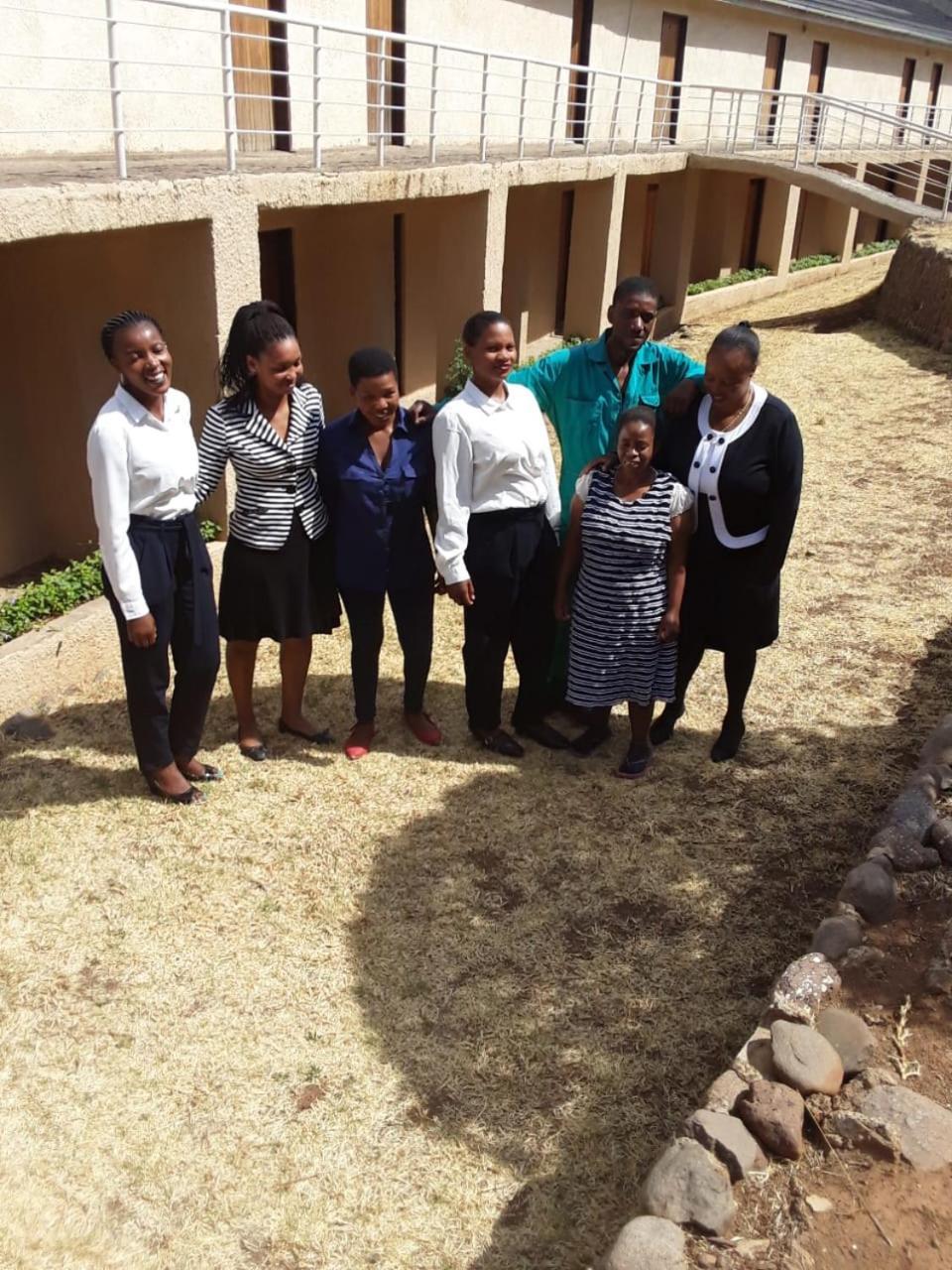 Maluti Stay Lodge Ramabanta ภายนอก รูปภาพ
