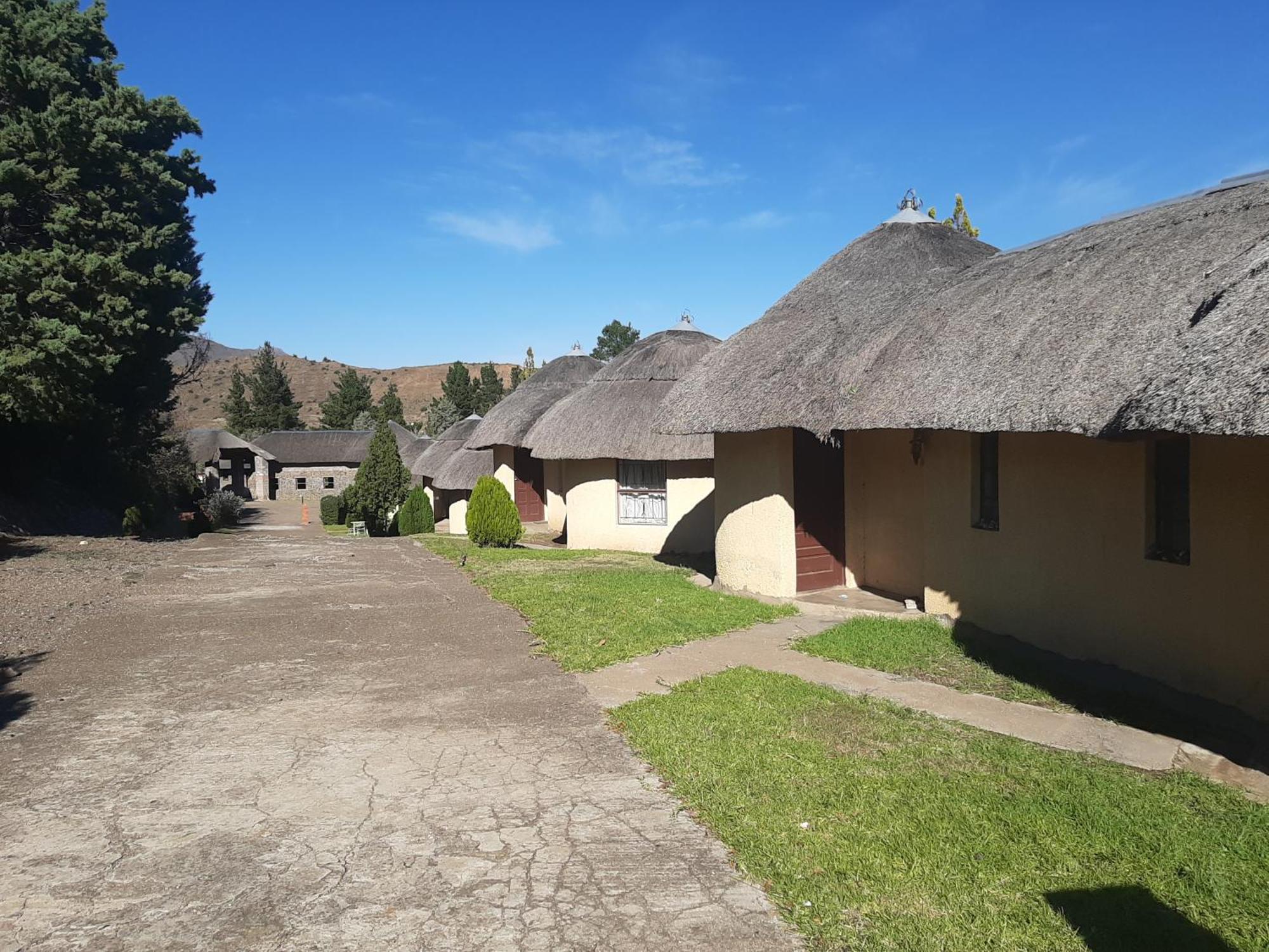 Maluti Stay Lodge Ramabanta ภายนอก รูปภาพ